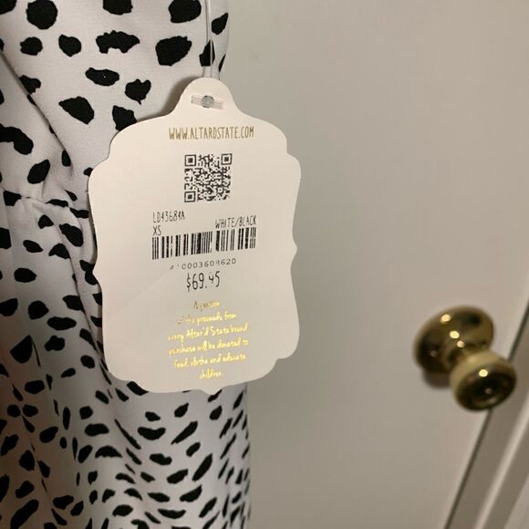 Altar’d State NWT white with black dots thin strap dress Size XS - Picture 5 of 5